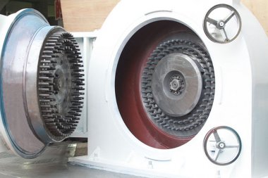 000 kg/h细度 d气流草莓视频APP官网在线观看50 = 2 µm 至 100 µm